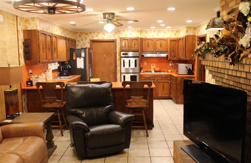 Ashburn House | Looking for a relaxing venue to entertain or to host an event in the country?