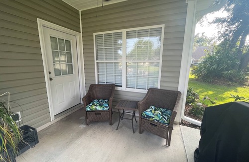 Dock Junction House | Louise's Coastal Cottage - Pet Friendly. 15 min to St. Simons