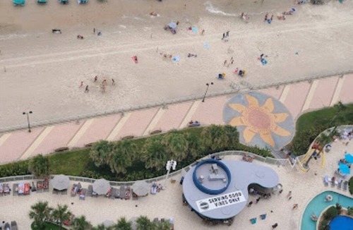 Seabreeze Historic District Condo | Lovely 1 bedroom condo on the beach