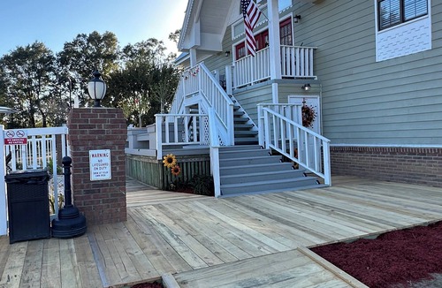 Waresboro Condo | Lovely 2nd Floor Private Guest Suite with King Sized Bed at RV Resort Clubhouse