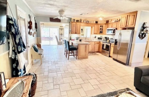 Homosassa House | Lovely 4-bedroom Waterfront House in Homosassa