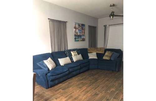 Westchase House | lovely and comfortable 3 bedroom home near beach, Tampa
