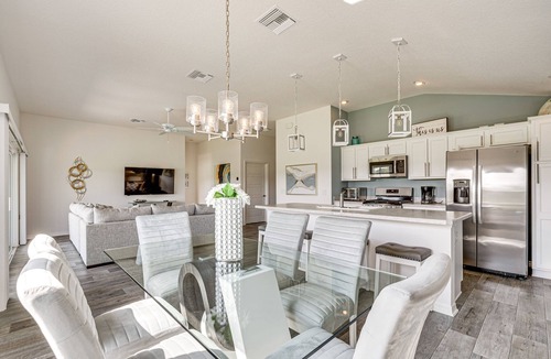 Wildwood House | Lovely home near Brownwood Paddock Sq.w/Golf Cart