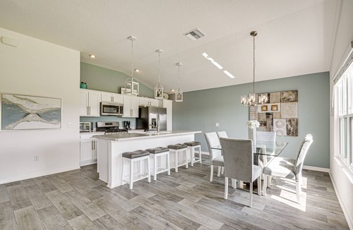 Wildwood House | Lovely home near Brownwood Paddock Sq.w/Golf Cart