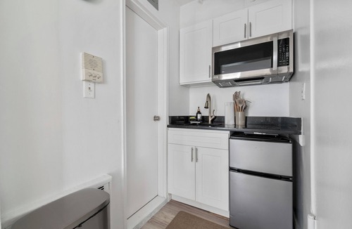 Rose Hill Apartment | Lovely Kips Bay Studio Retreat!