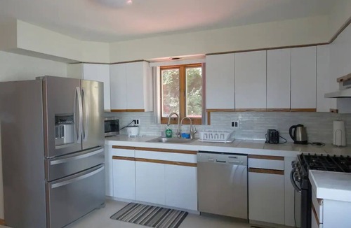 Highlands House | Lovely, spacious home at the start of Jersey Shore