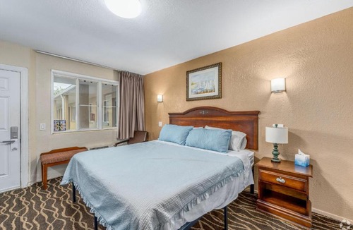 Daytona Beach Hotel | Lumina Motel