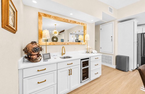Old Seminole Heights House | Luxe 4BR Tampa Escape w/Private Pool Near Beaches