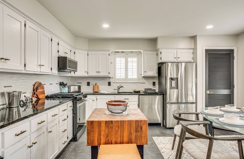 Atlantic City Apartment | Luxe & Cozy Gem: Walk to Beach & Boardwalk - Bikes