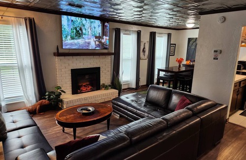 Tallahassee Apartment | Luxe Design Quiet Midtown | Captain's Quarters