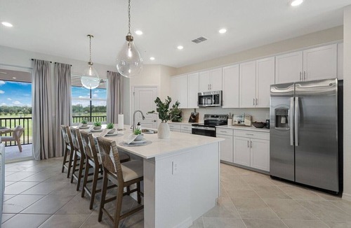 Venice House | Luxe Golf Coach Home Near Venice Beach FL