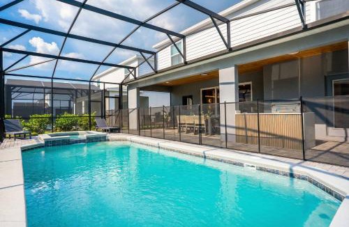 Four Corners House | Luxury 10BR w Pool Theater Windsor Cay