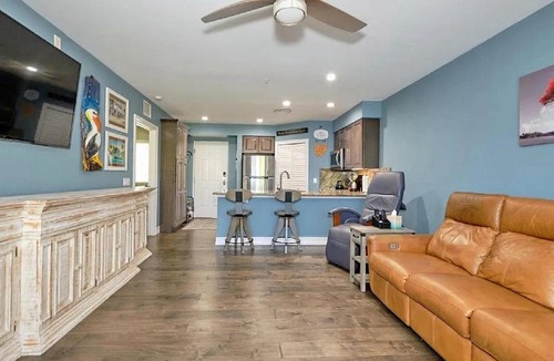 Coconut Grove Apartment | Luxury 2 Bedroom Bayfront Residence with Views