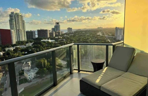 Brickell Condo | Luxury 3 bed condo in the best location of Brickell/Miami