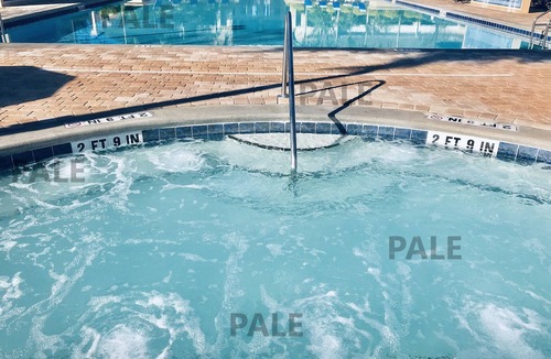 Venetian Bay Villages Condo | Luxury 4-bedroom Townhome near Disney /Orlando