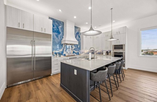 American Beach House | Luxury 4BR | Rooftop Terrace, Elevator & Ocean Views · American Beach