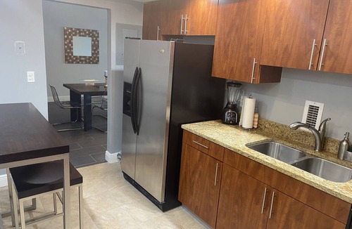 Hollywood South Central Beach Condo | Luxury 5 Star Oceanfront Hollywood Beach 2/2 Condo