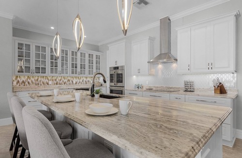 Caloosahatchee House | Luxury and Elegance! Stunning Riverfront view, Heated Pool - Bayview - Roelens