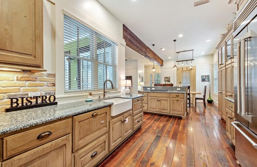 Forest District House | Luxury Escape with Private Pool and LSV