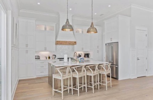 Laguna Beach House | Luxury Family Laguna Sunrise - Golf Cart - Pool - Beach