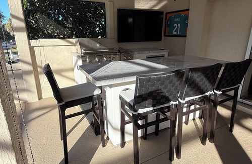 Mallory Square House | Luxury Golf Retreat w/pool in The Villages/Golf Cart Included/Prime Location