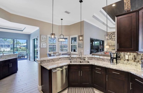 Pelican Villa | Luxury Gulf Access Pool/Spa Outdoor Kitchen
