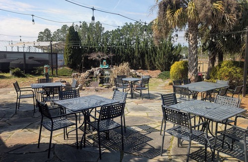 Elizabethtown Resort | Luxury Lodging, Lakefront View, King Bed w/Private Bath, Private Patio, Full Efficiency Kitchen. Pet Friendly