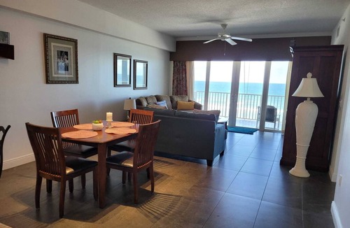 Daytona Beach Shores Condo | Luxury Ocean/Beach-front Condo . "Luscious Tranquilities" . 5th Floor