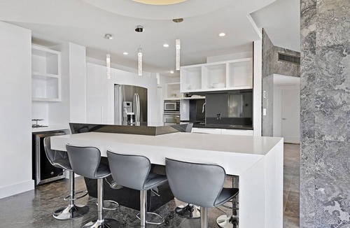 Hollywood South Central Beach Condo | LUXURY PENTHOUSE ON THE BEACH 3/3 OCEANFRONT CONDO