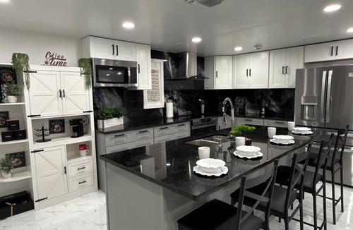 Tarpon Springs House | Luxury pool home clewater tarpon springs, Susen bech and Dunedin 3/2 bathrooms