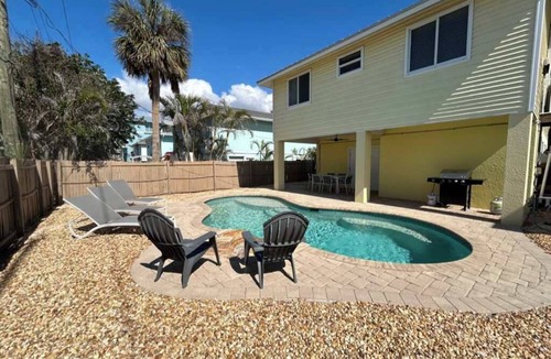 Fort Myers Beach House | Luxury Private Home Pool Heated 1 Block to Beach
