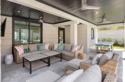 Seagrove Beach House | Luxury Private Pool + Golf Cart, 8 Beds & 5 Bikes