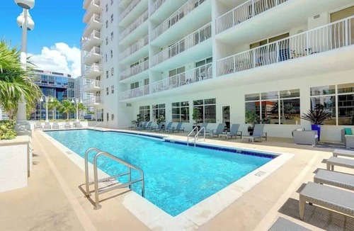 Brickell Condo | Luxury Sky Villa w/City & Ocean Views