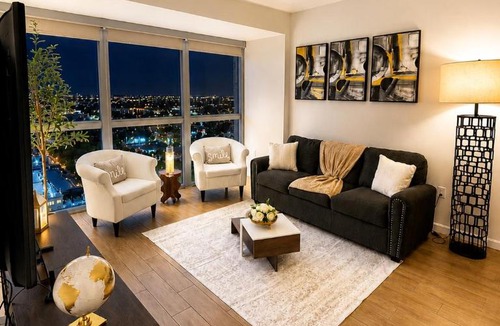 Fort Myers River District Apartment | Luxury Skyline Apartment- Resort-Style Pool , Gym & Game Room