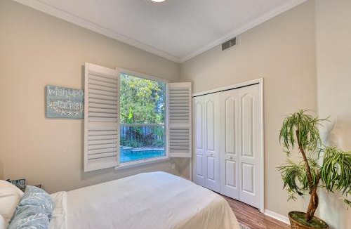 Golden Glades - The Woods Villa | Luxury Tropical Oasis Close to Mayo and Beach