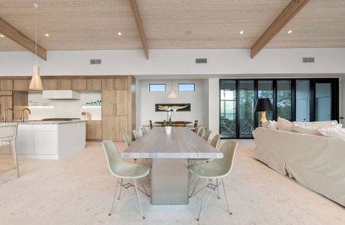 Pensacola Beach House | Luxury Waterfront 6 Bedroom. 6.5 Bath Home with Private Pool!