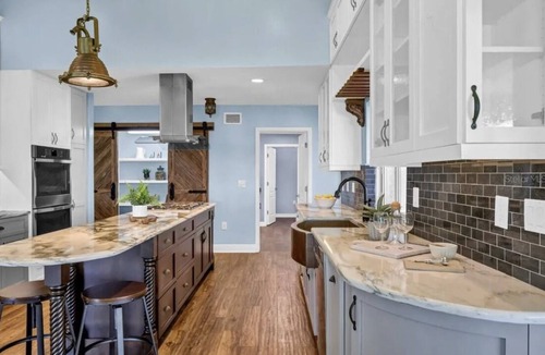 Tarpon Springs House | Luxury Waterfront Home with Pool & Dock - Gulf Access