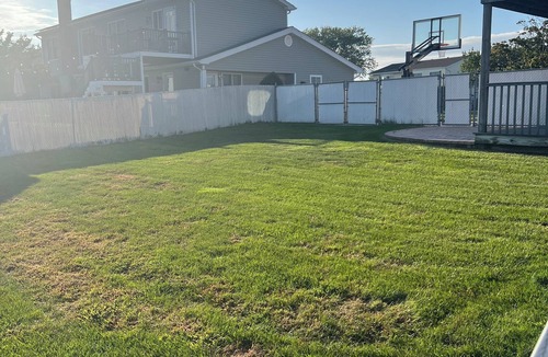 Copiague Apartment | Luxury Waterfront Getaway: Pool, Fishing & Basketball! Stunning water views