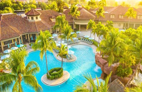 Naples House | Luxury Waterfront Living! Naples Resort Condo