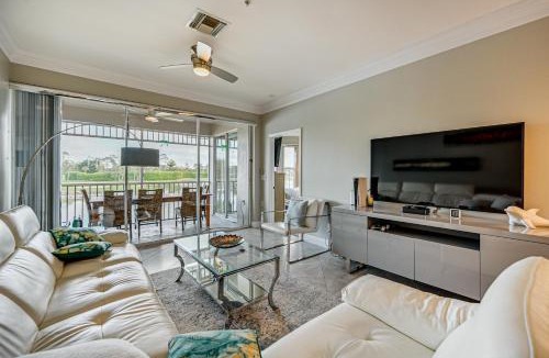 Naples House | Luxury Waterfront Living! Naples Resort Condo