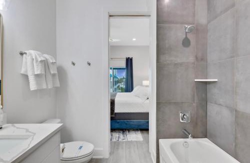 Madeira Beach Apartment | Madeira Luxe Retreat