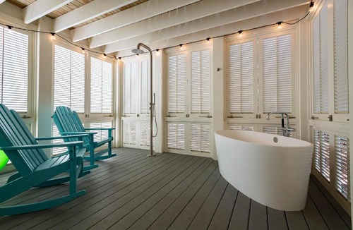 Seaside House | Magnolia Honeymoon Cottage