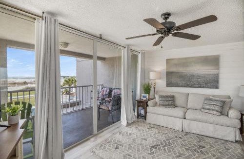 Holiday Isle House | Magnolia House 201 At Destin Pointe Resort