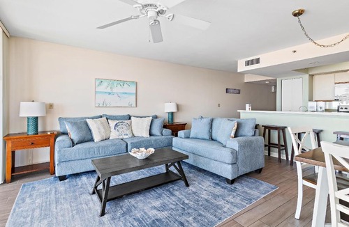 Holiday Isle Apartment | Magnolia House 505 At Destin Pointe Resort