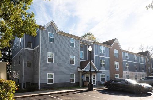 Tallahassee Hotel | MainStay Suites