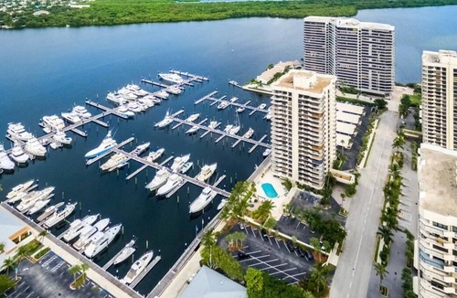 Hunt Club Resort | Make Today An Adventure! 3 Awesome Units, Tennis, Hiking, Pool