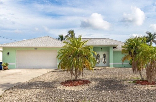 Saint James City House | Manatee Bay Serenity ​​​​​​Beautifully appointed 3 bedroom 2 bath, waterfront pool home in St. James City, Florida!