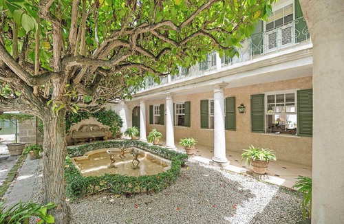 Weston Villa | Mango Bay