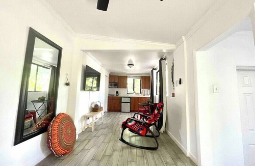 Coral Way House | Mango Studio - Free Gated Parking