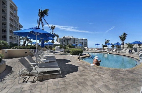 Marco Island Condo | Marco Beach Ocean Resort Suite 608